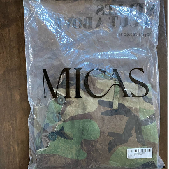 Mica's Camo Frayed Hem Cargo Skirt Olive SZ M NWT - Picture 7 of 13